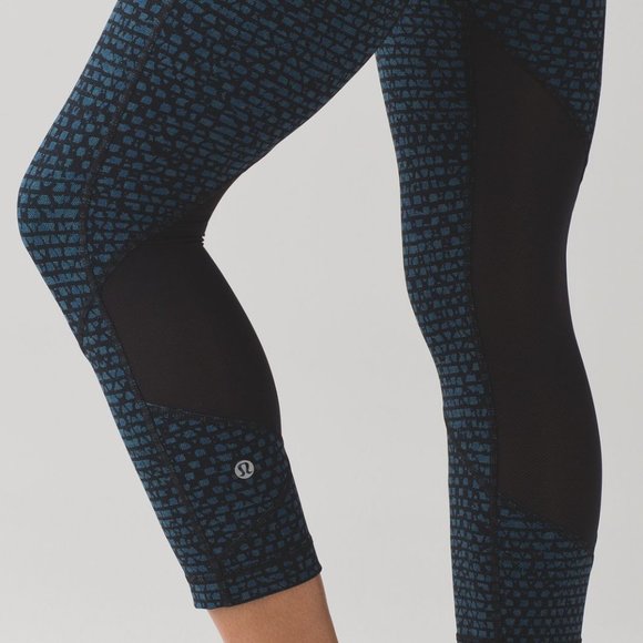 Lululemon Pace Rival Crop 22" leggings, Size 6 - Picture 3 of 6